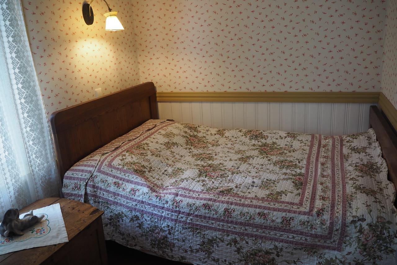 Leesi Kuelalistemaja Hotell Exteriör bild