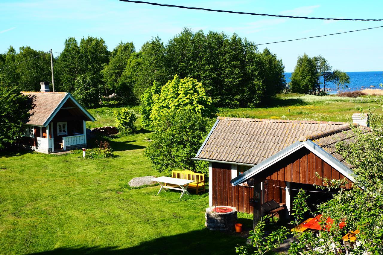 Leesi Kulalistemaja Hotell Exteriör bild